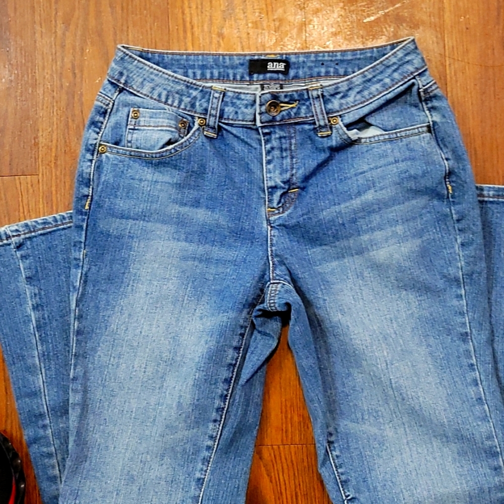 A.N.A Jeans size 4 Bootcut